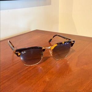 Ray-Ban Clubmaster Sunglasses